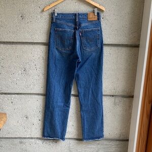 Levi’s Rib Cage Straight Ankle Jeans Medium wash